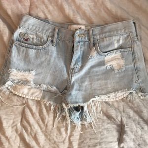 Light washed hollister shorts